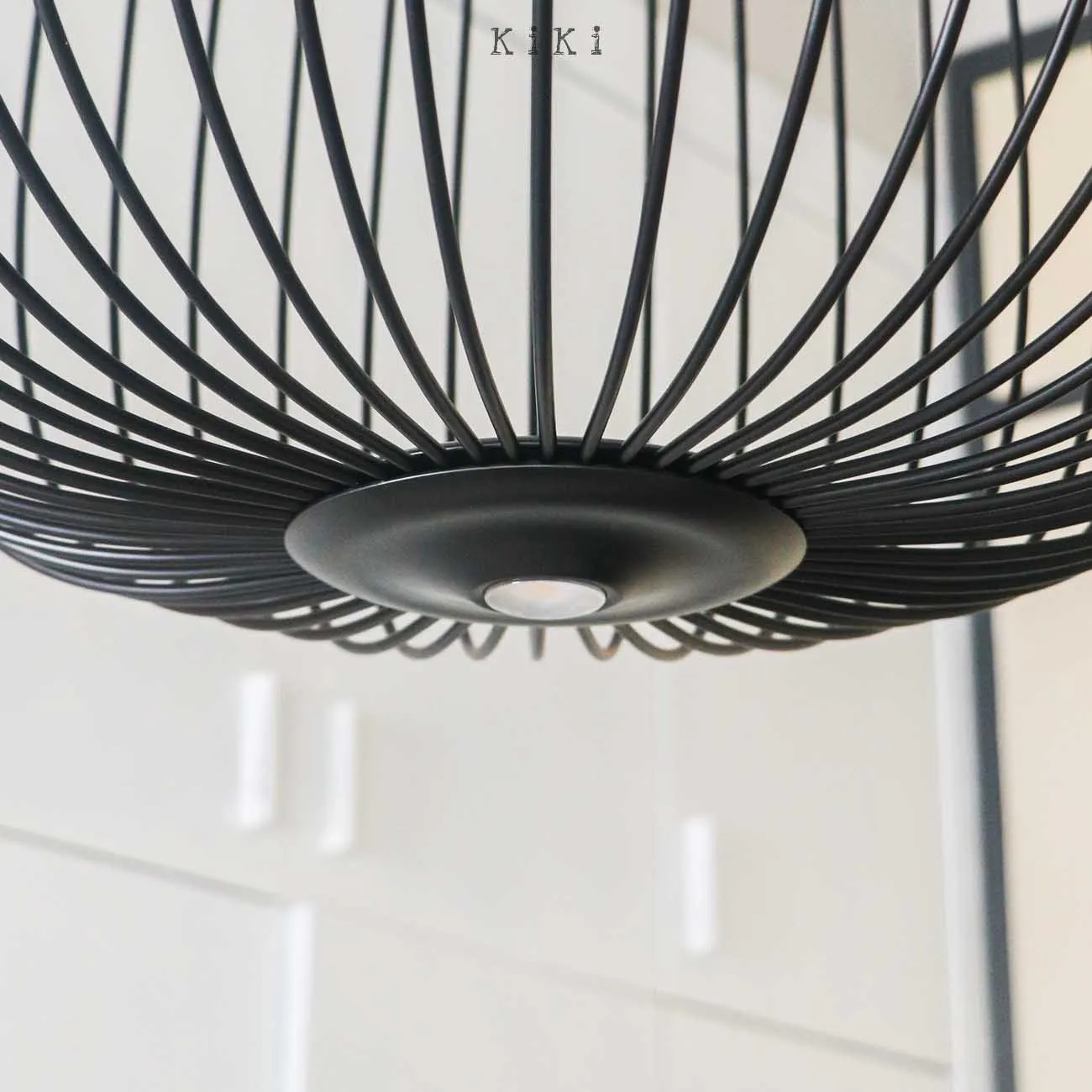Metal Frame Spokes Pendant Light - Airy Wire Design Lighting for Kitchen Island