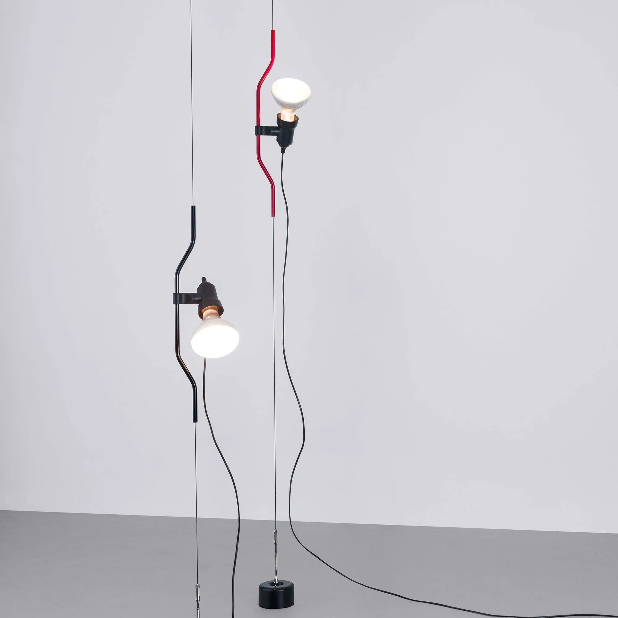 Parentesi Ceiling Lamp - Modern Adjustable Metal Pendant Light for Bedrooms