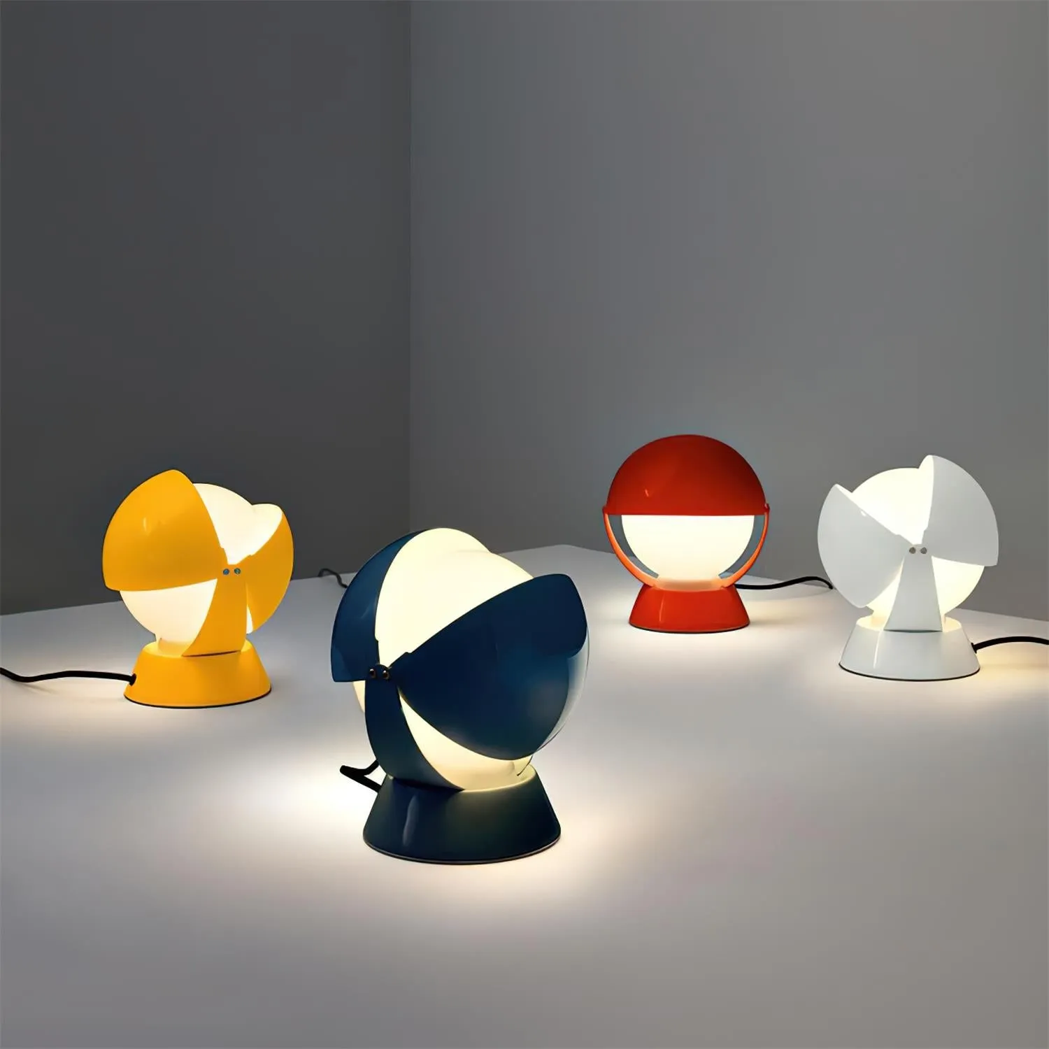 Modern Creative Metal Spherical Table Lamp for Kids Room KL580