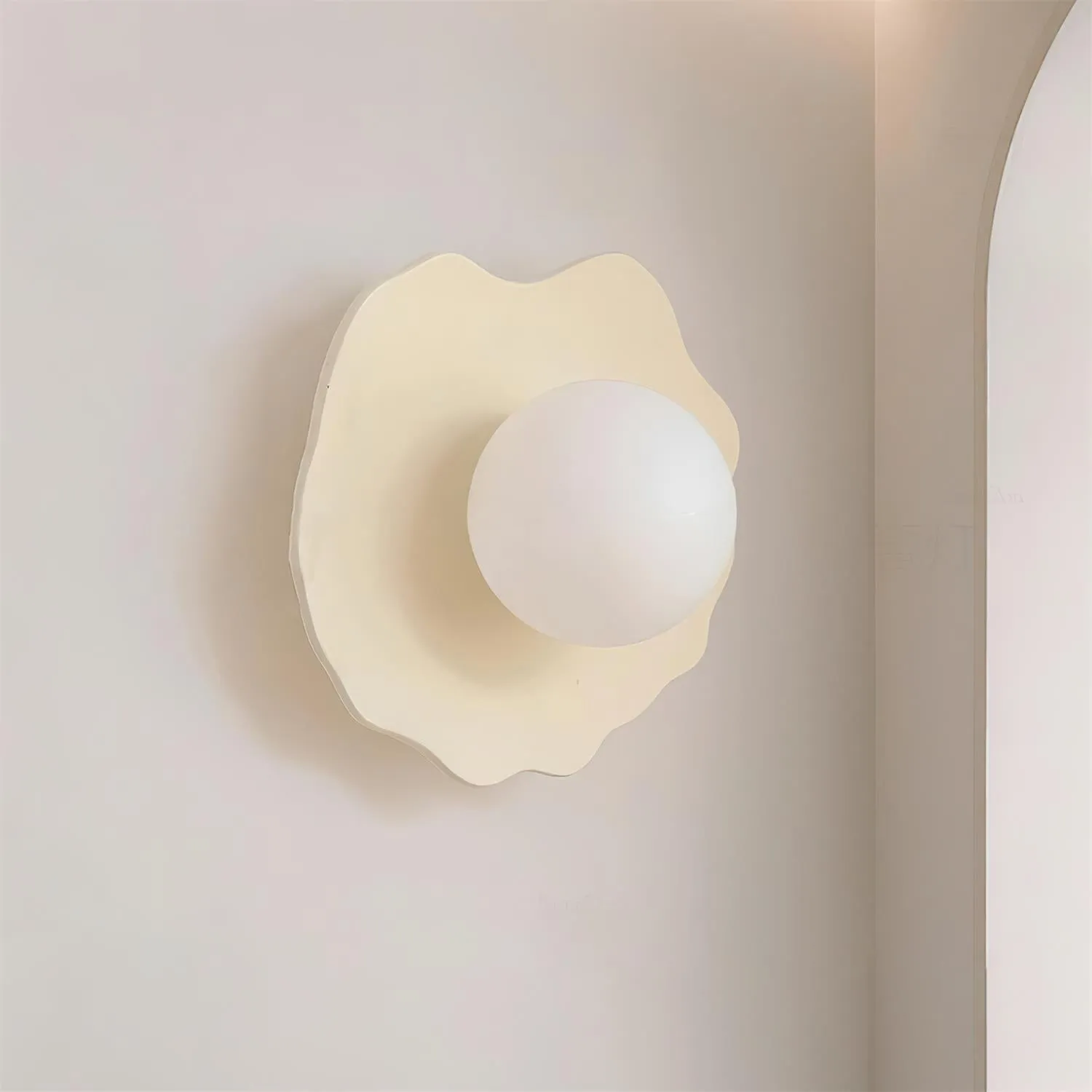 Nordic Flower Shape Wall Lamp KL628