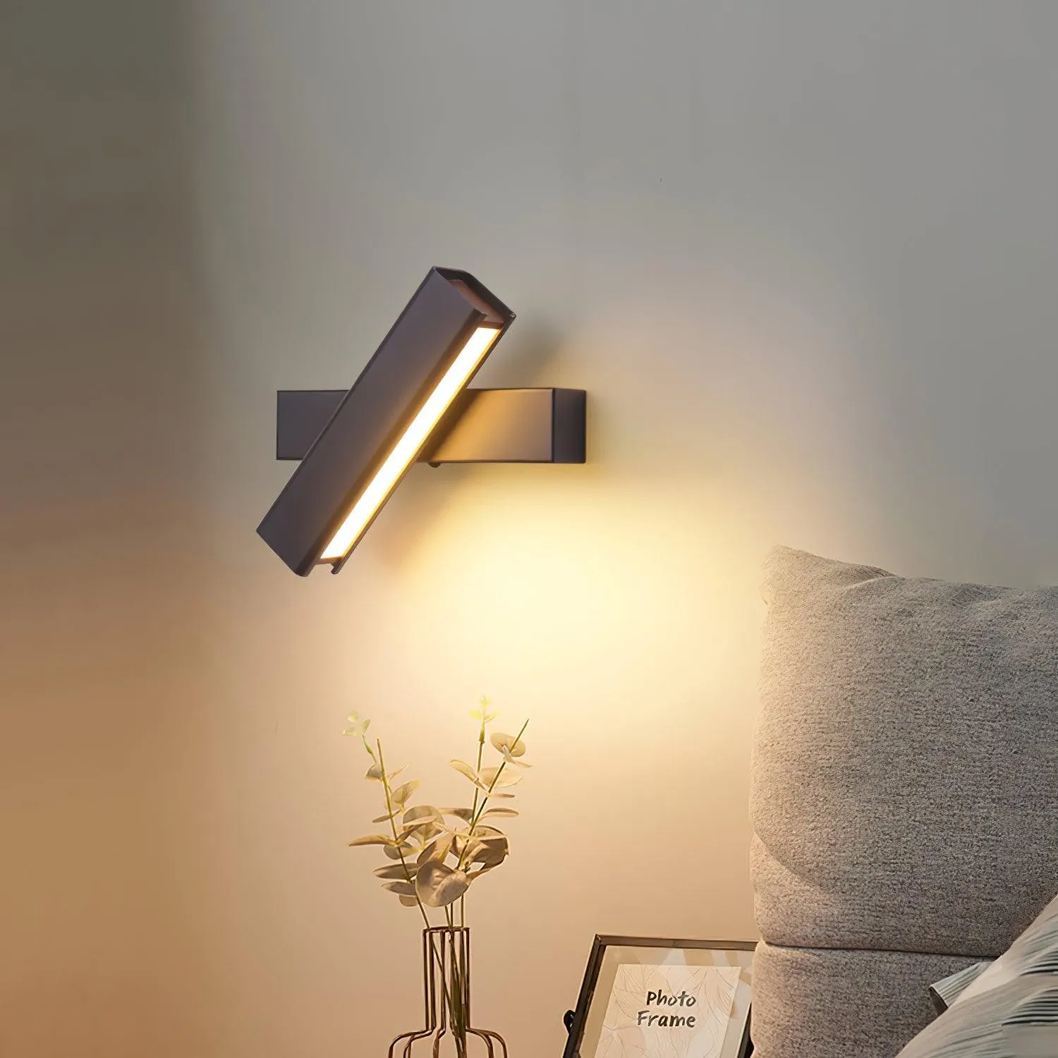 Nordic Art Bedroom Wall Lamp KL528