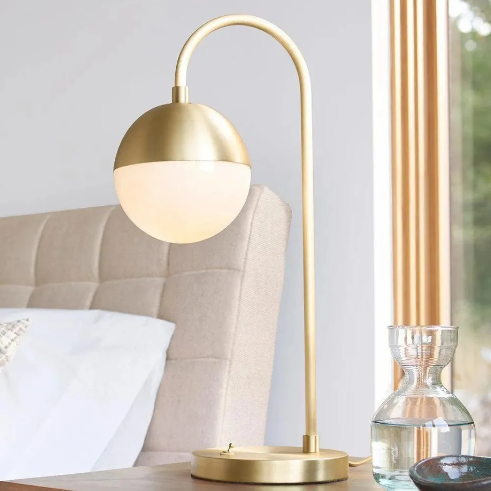Golden Foliage Elegance D843