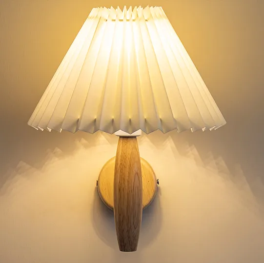 Wooden Wall Lamp