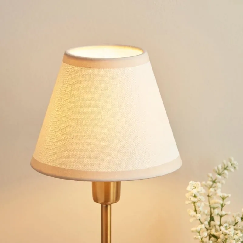 Bronzuno Textured Fabric Desk Lamp - Modern Metal Base Lighting for Offices or Lounges KL1878