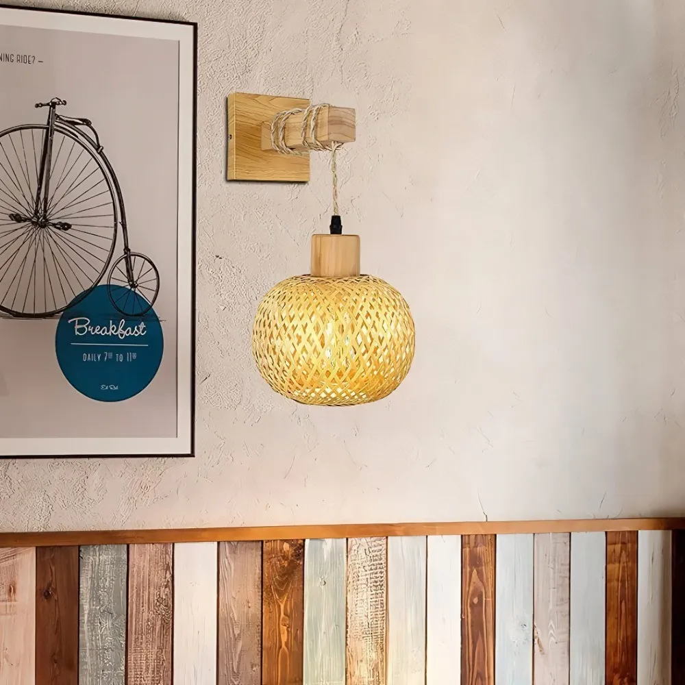 Japanese Retro Natural Woven Rattan Wall Lamp KL08