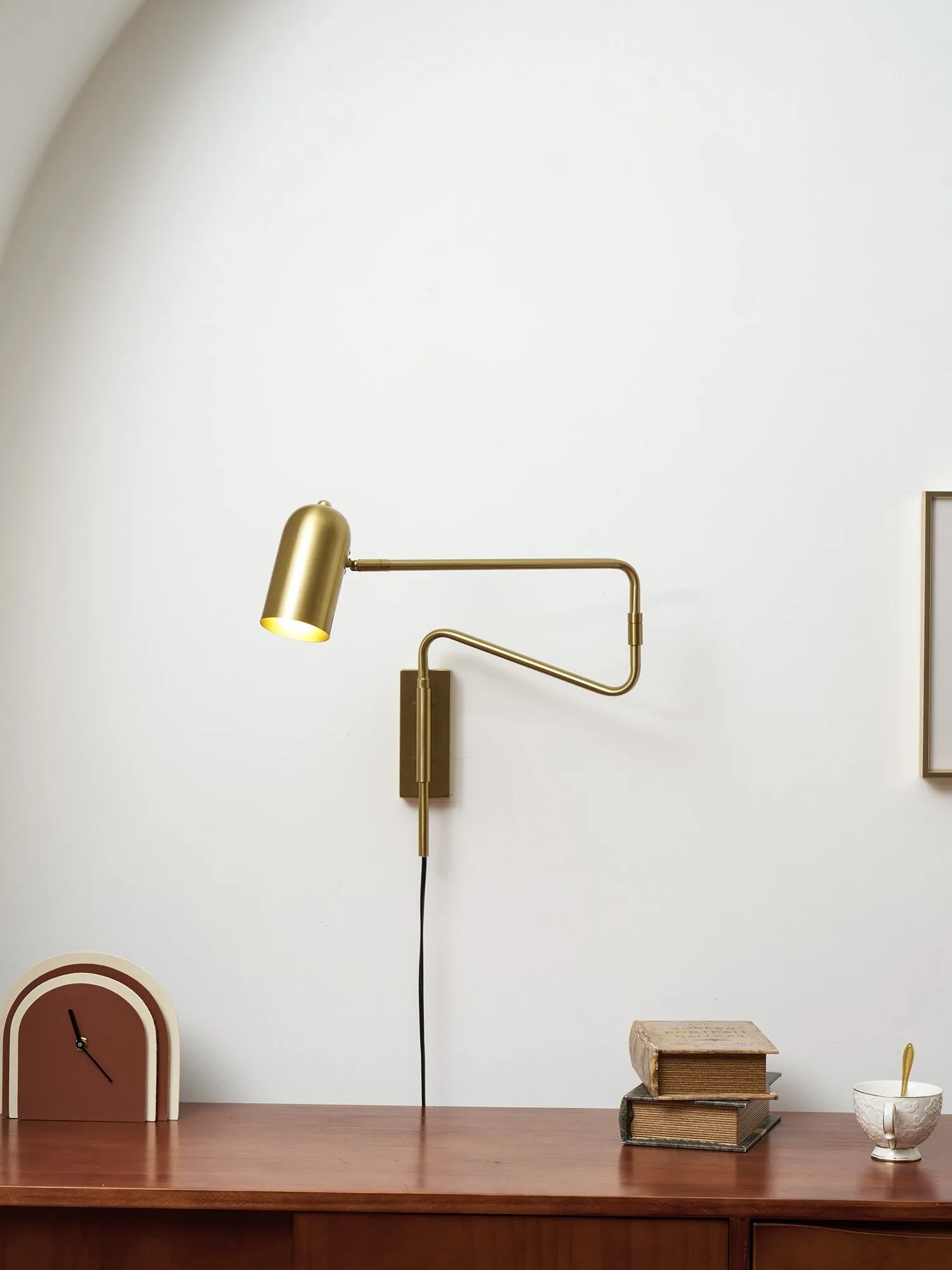 Adjustable Arm Plug In Wall Lamp D371