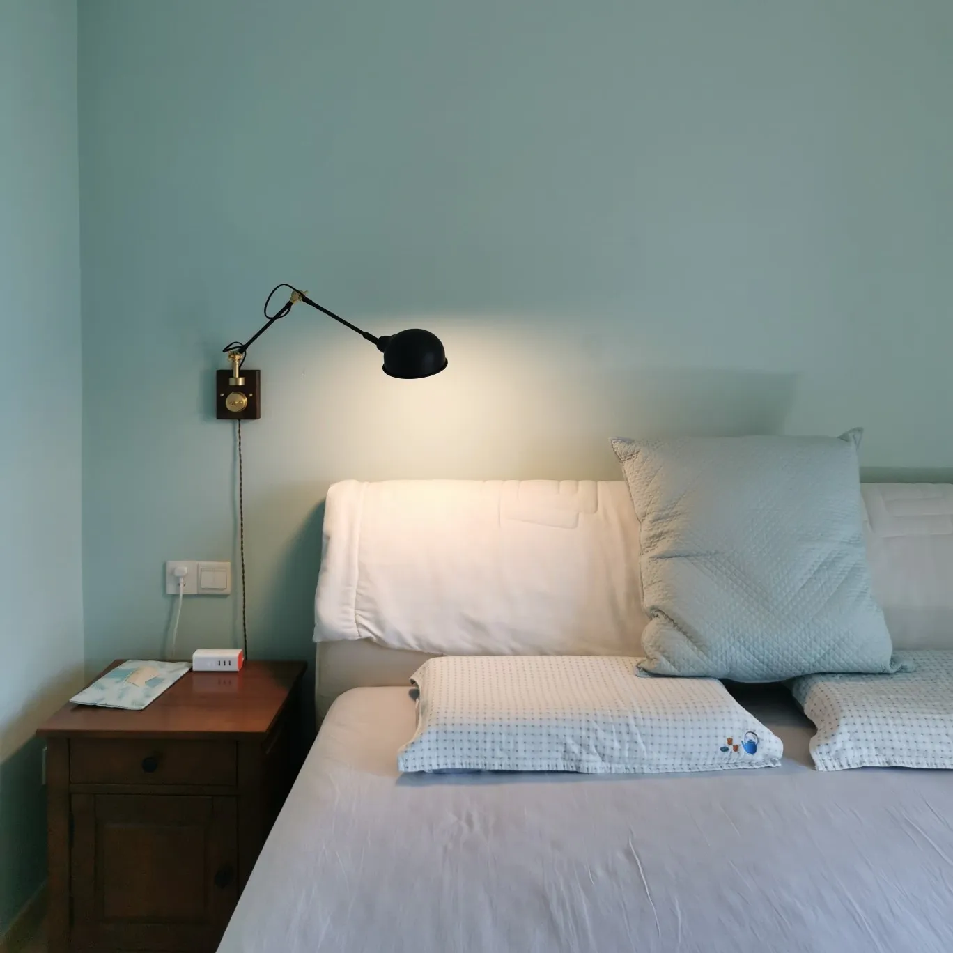 Japanese Style Retro Wall Light