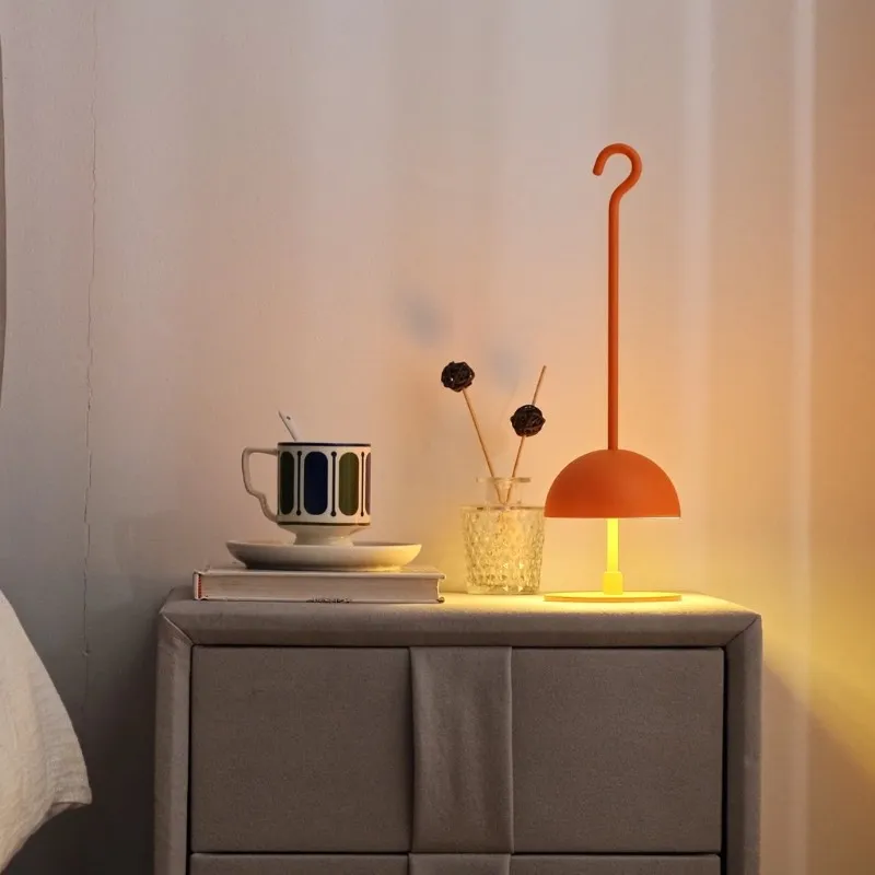Decorative Portable Hook Led Table Lamp KL771