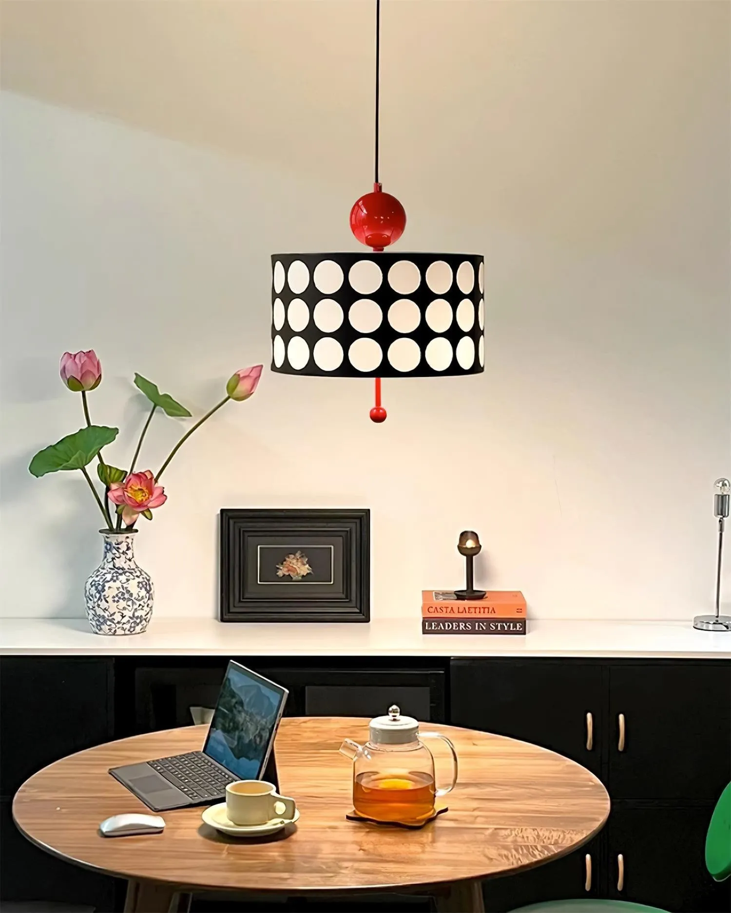 Graphic Checkered Pendant Light - Retro Chic Style for Dining Room and Kitchen Island KL341