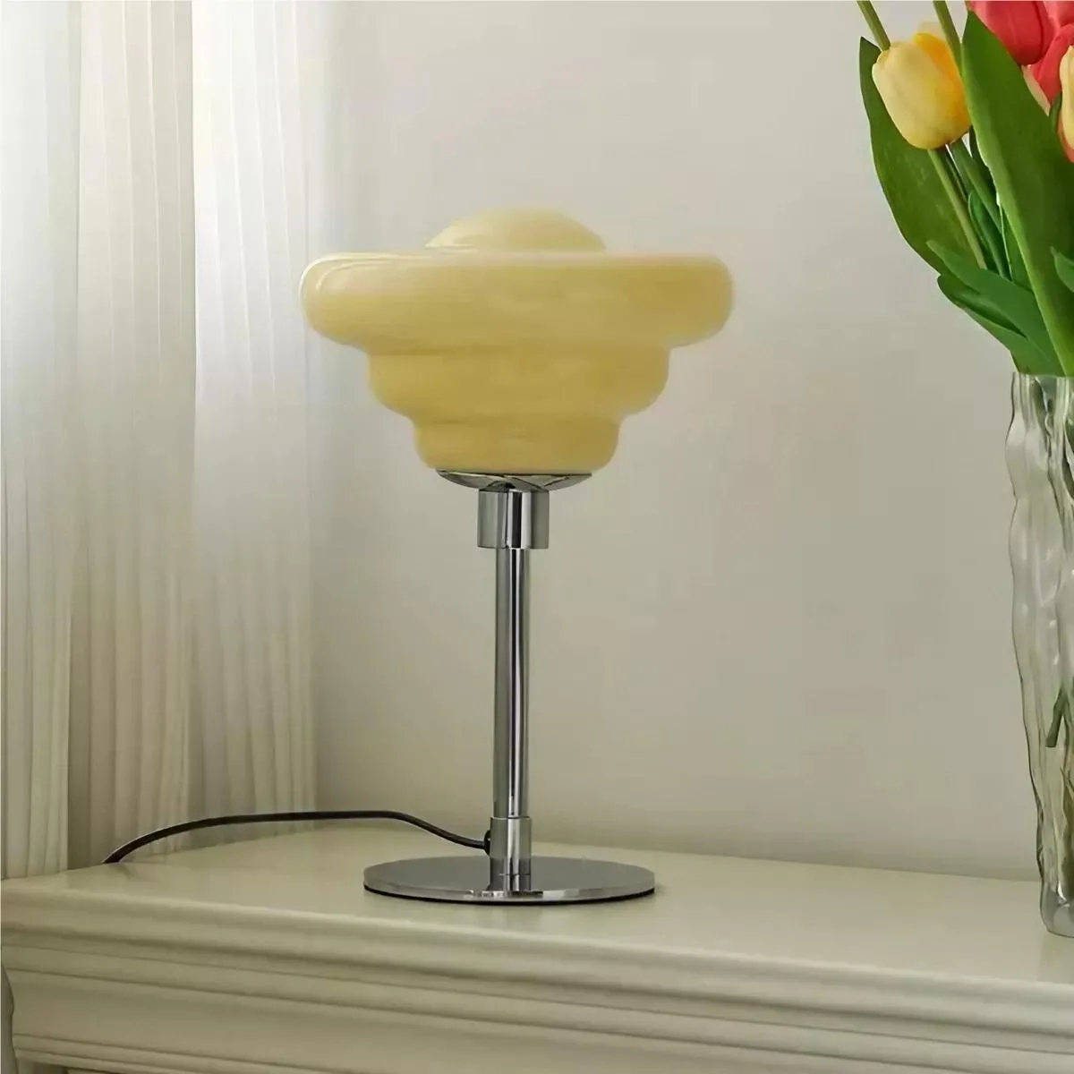 Nordic Minimalist Design Glass Table Lamp KL41