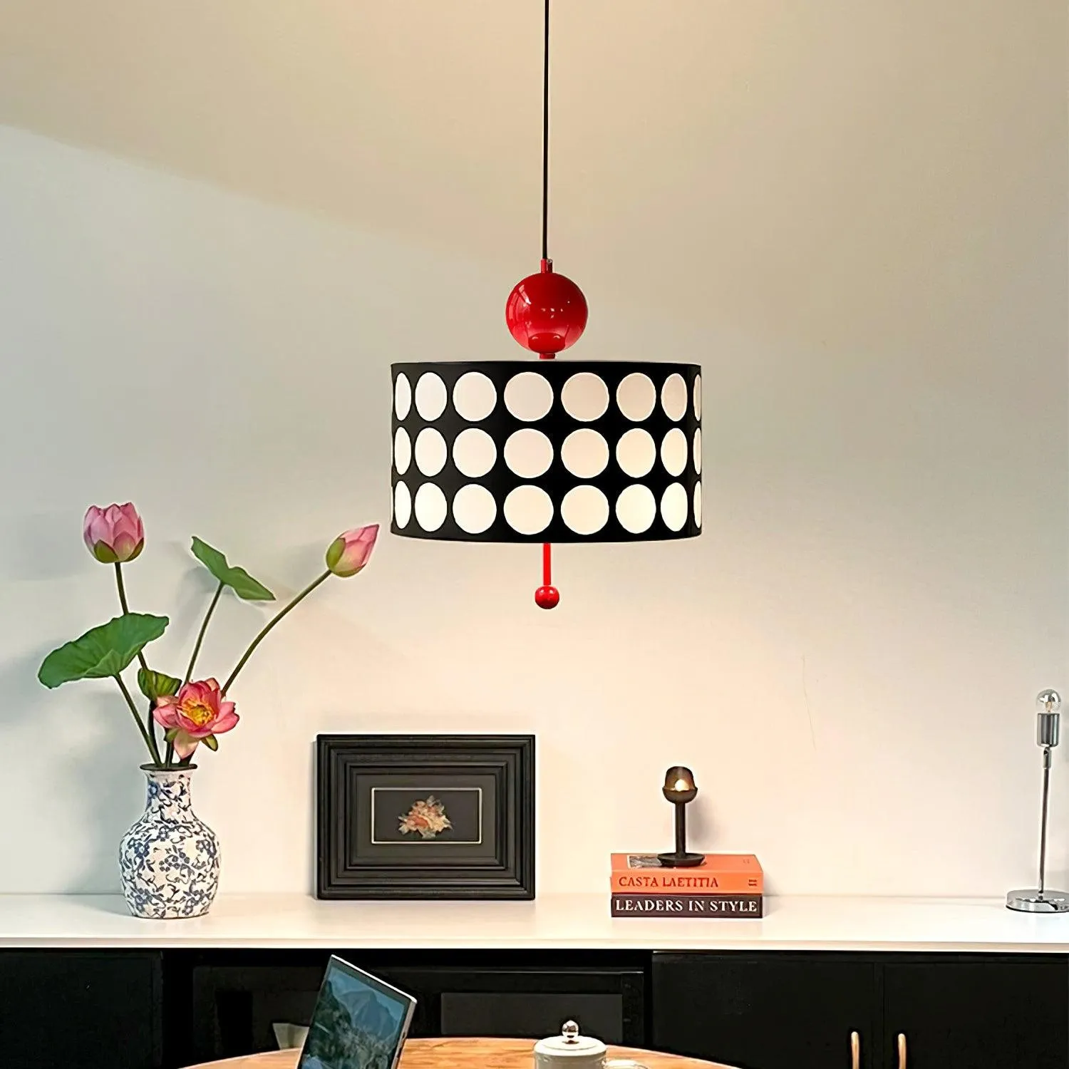 Graphic Checkered Pendant Light - Retro Chic Style for Dining Room and Kitchen Island KL341