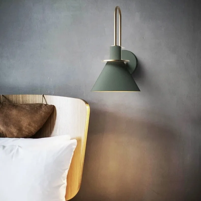 Nordic Metal Wall Sconce