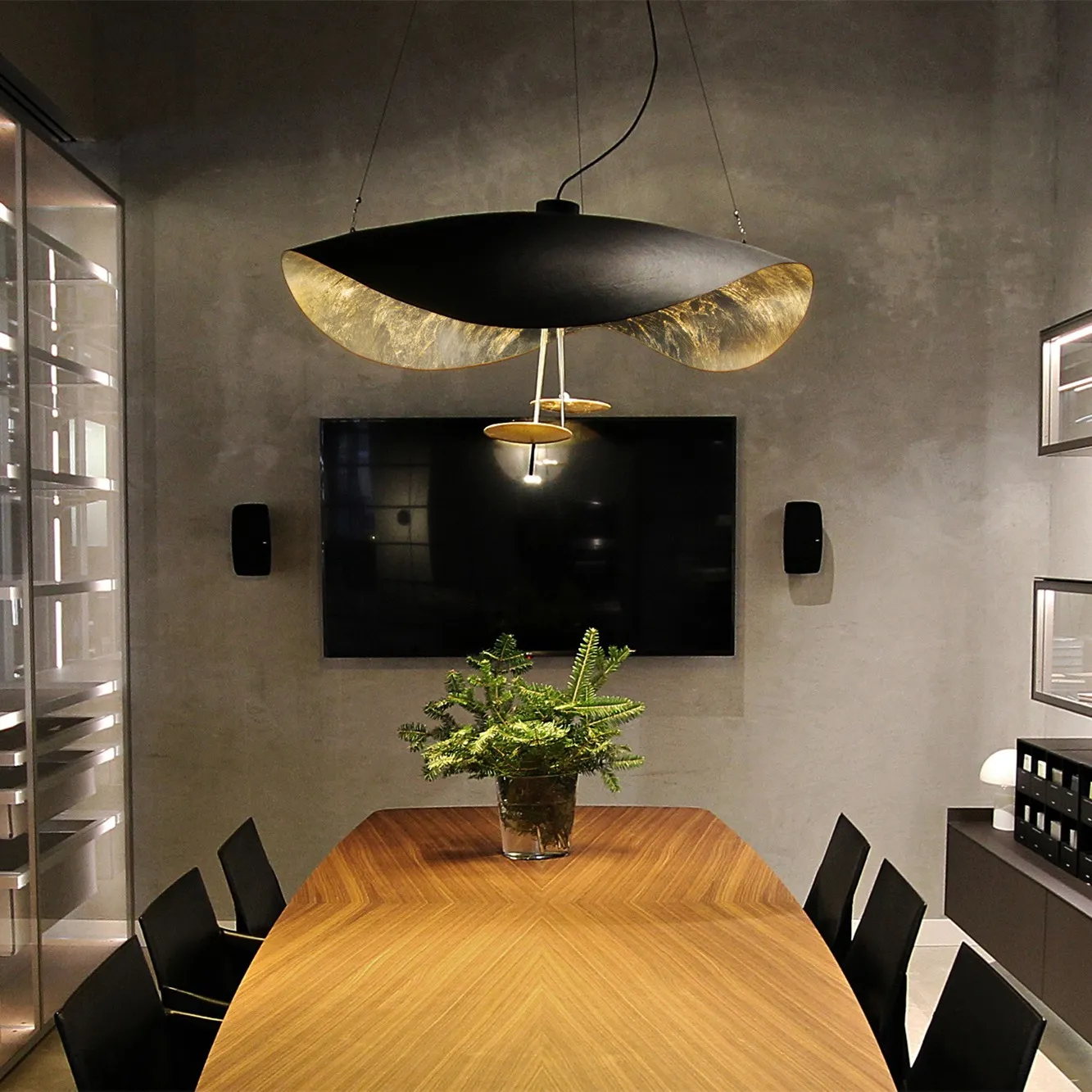 Lederam Manta Pendant Light
