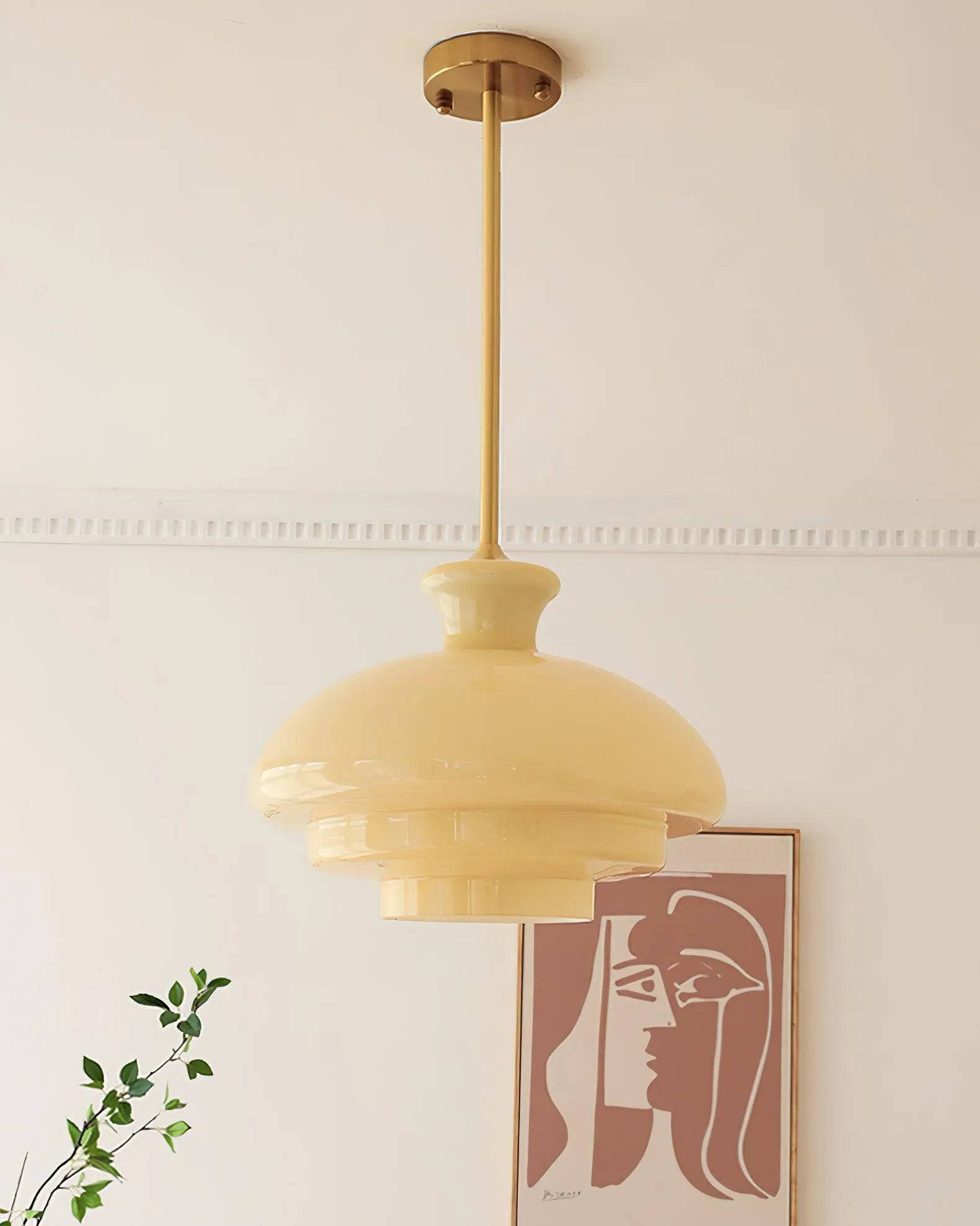 Round Yellow Stylish Simple Glass Pendant Lamp KL558