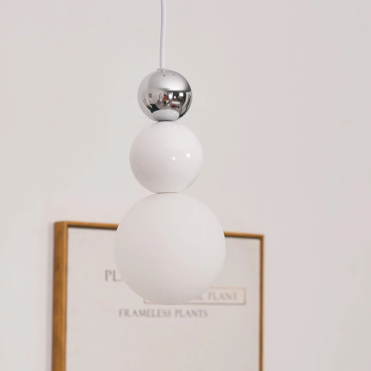 Modern Nordic Acrylic Multi Ball Pendant Light KL135