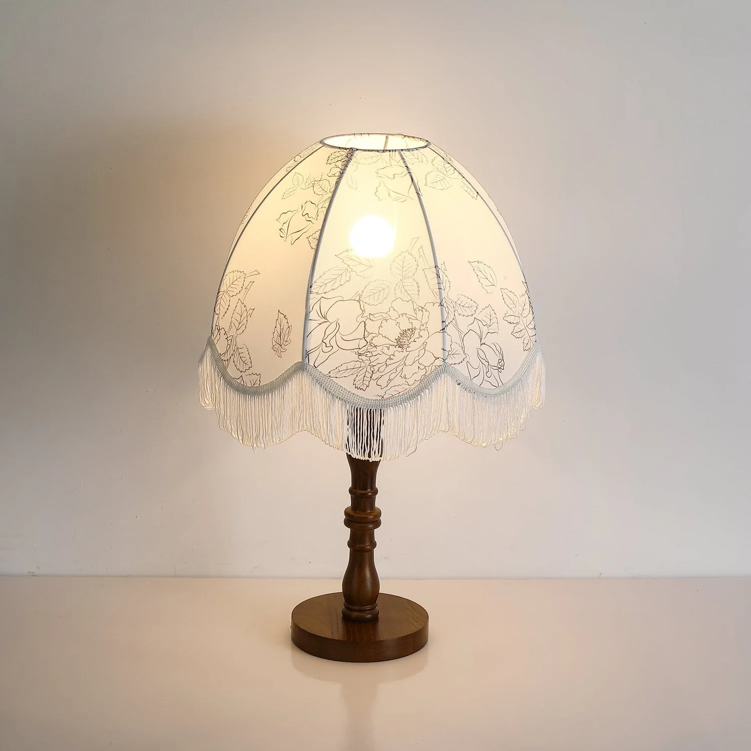 Luxury Printed Tassel Table Lamp KL593