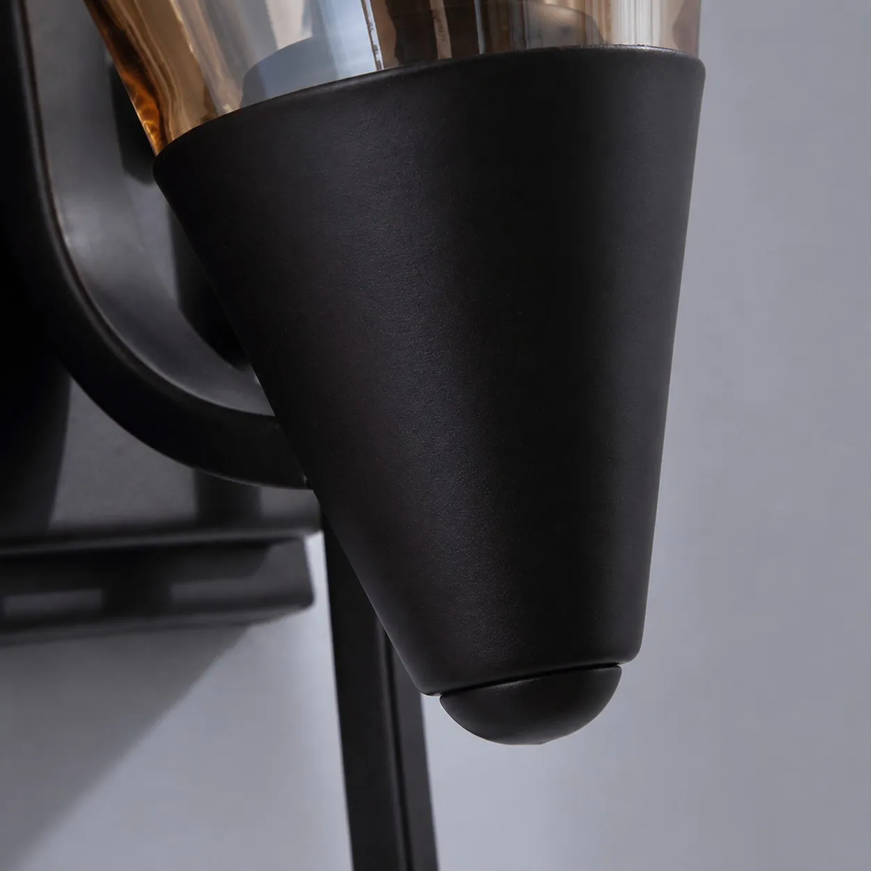 metal finish detail