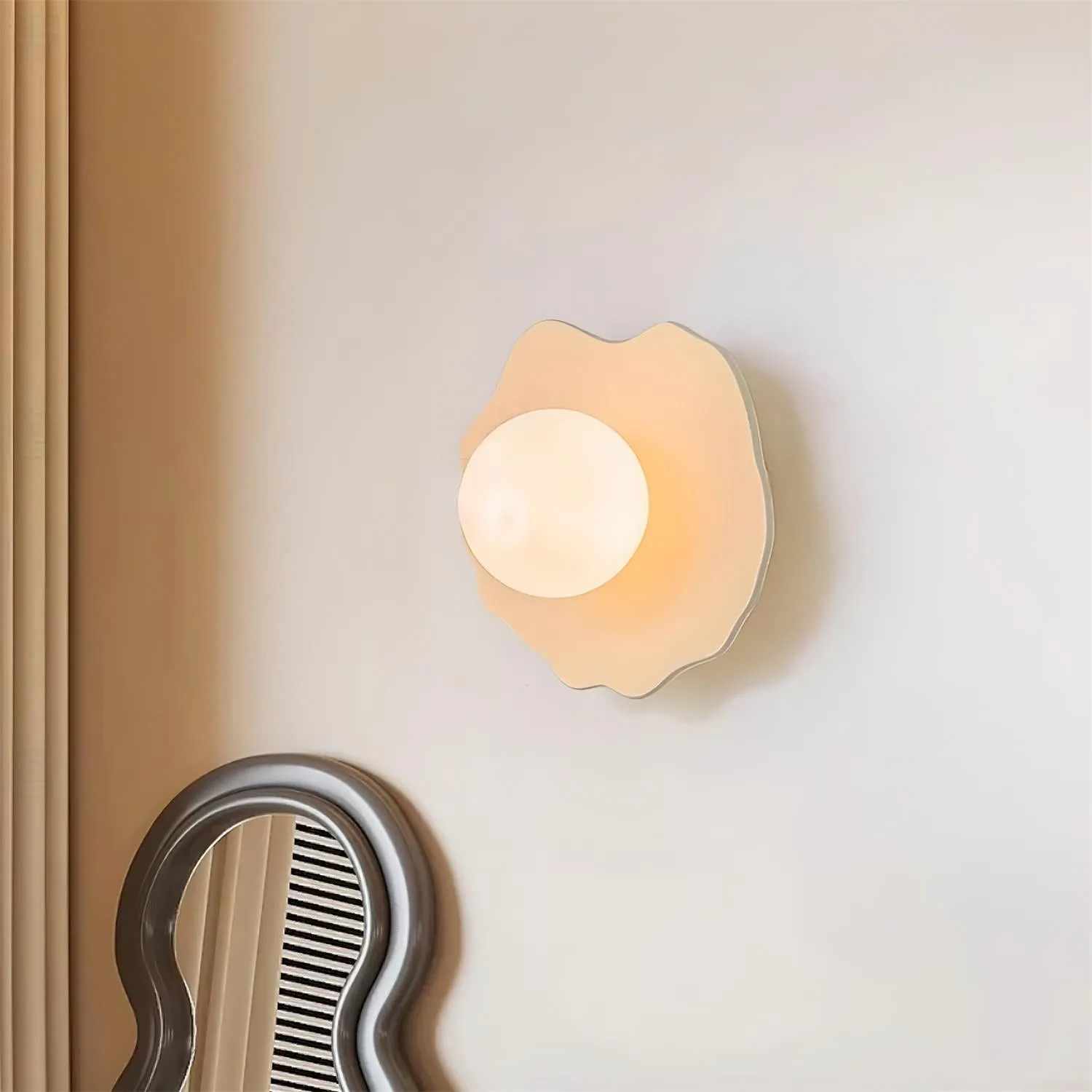 Nordic Flower Shape Wall Lamp KL628