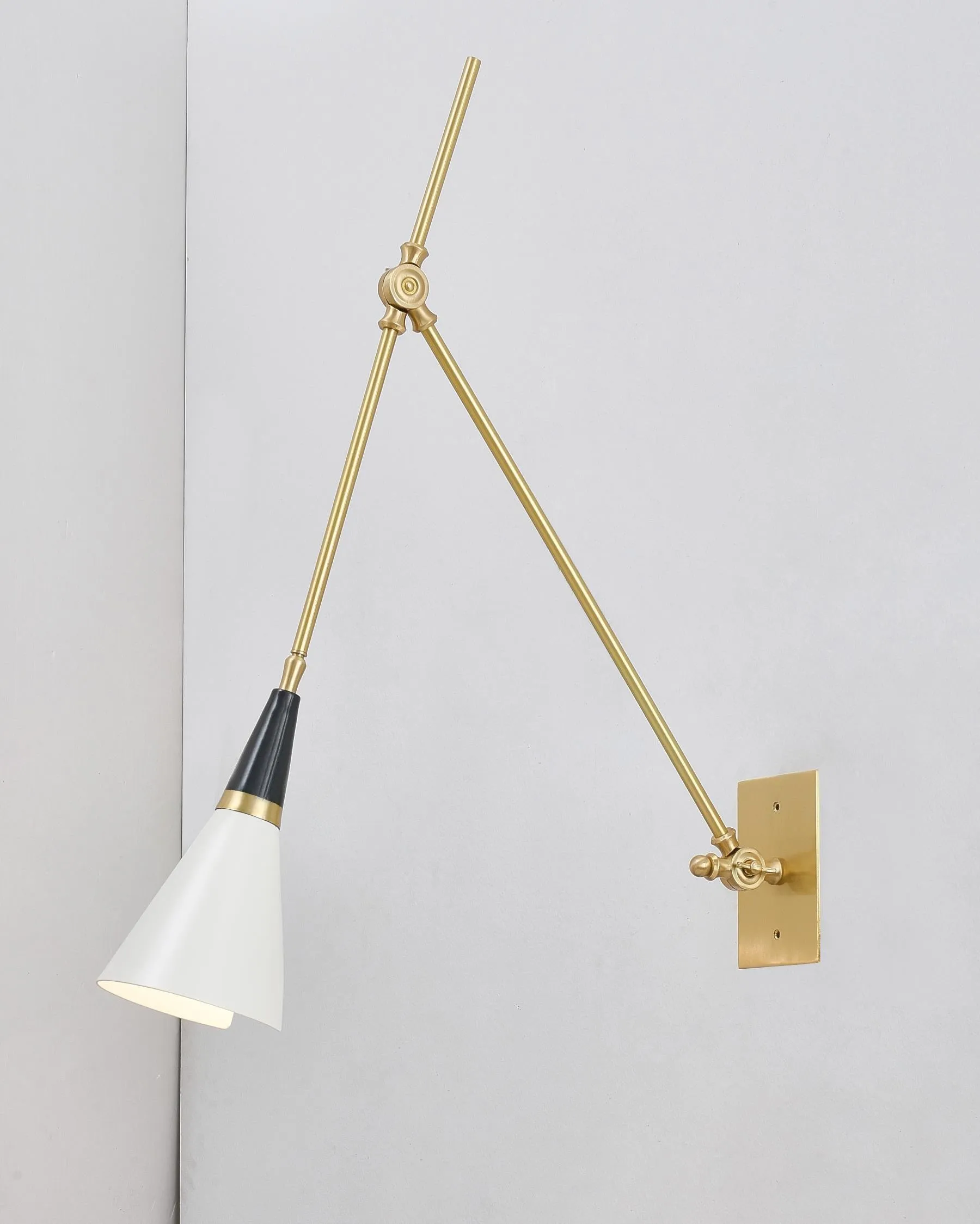 Vintage Metal Adjustable Swing Arm Wall Lamp KL842