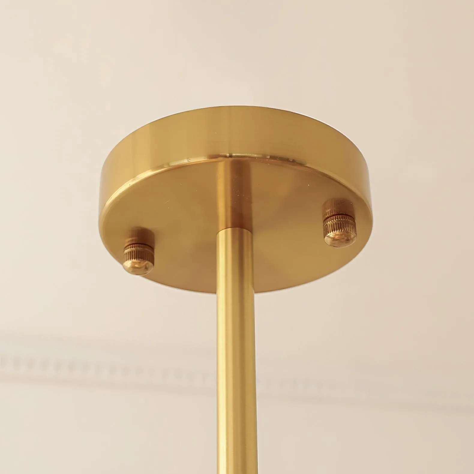 Round Yellow Stylish Simple Glass Pendant Lamp KL558