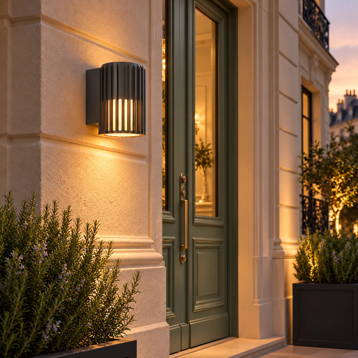 Outdoor Wall Light with an Open Base